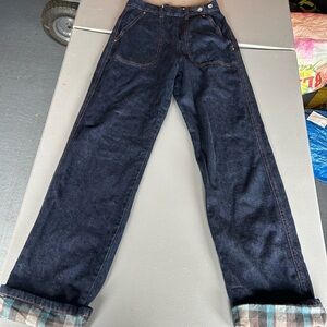 Freddie’s of pinewood winter lined Interior